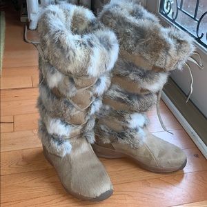 Pajar genuine fur boots